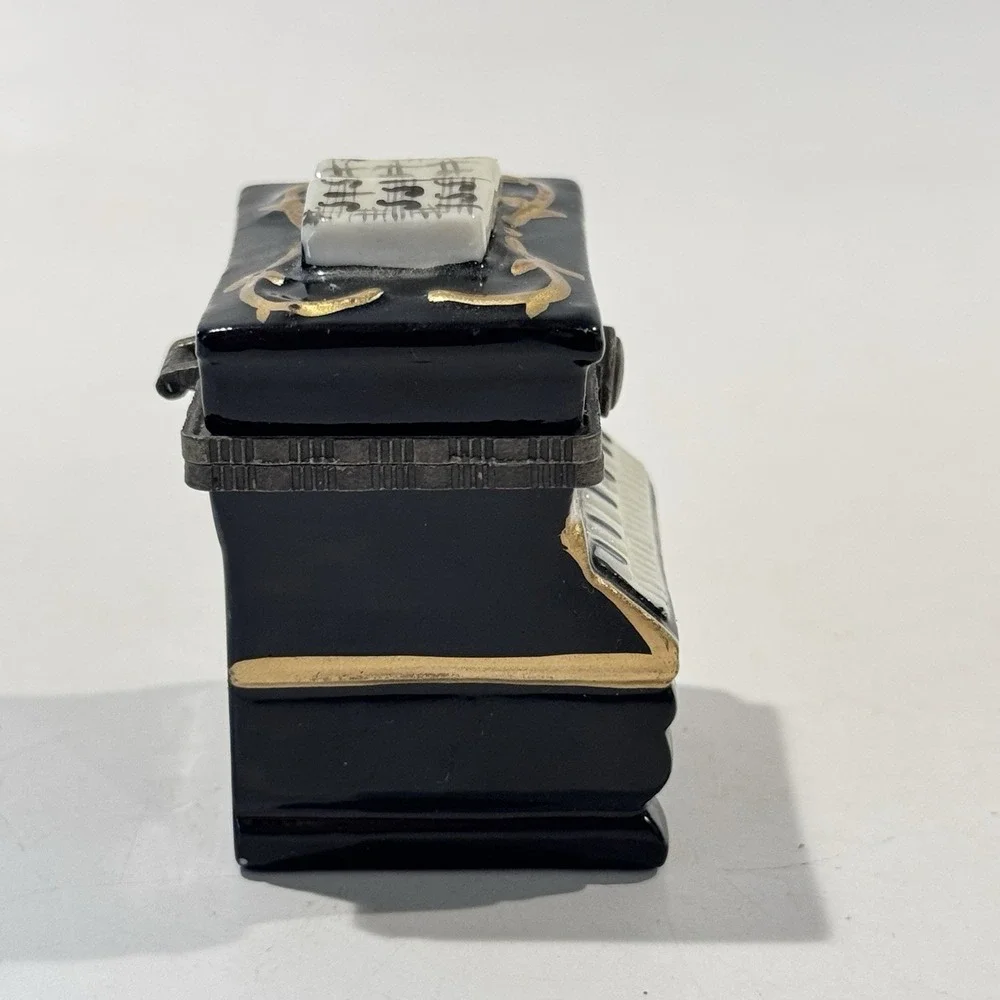 Vintage Miniature Black‎ Piano Ceramic Hinged Lid Trinket Jewelry Keepsake Box